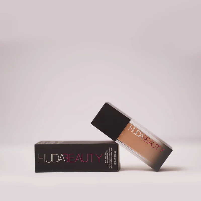 huda beauty faux filter foundation